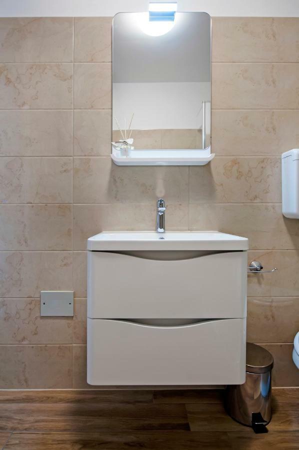 Apartment Loki Rovinj Exterior photo